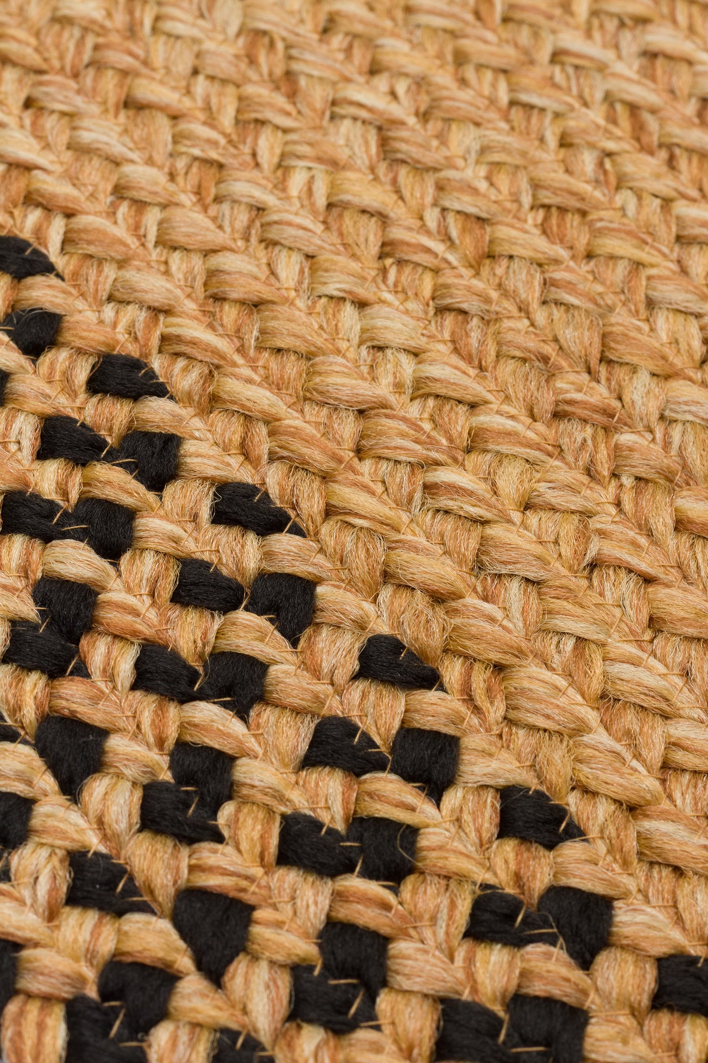 PATNA 19 NATURAL BLACK OVAL Jüt Hasır Görünümlü Dış Mekan Uyumlu Hav Toz Vermez Örgü Halı