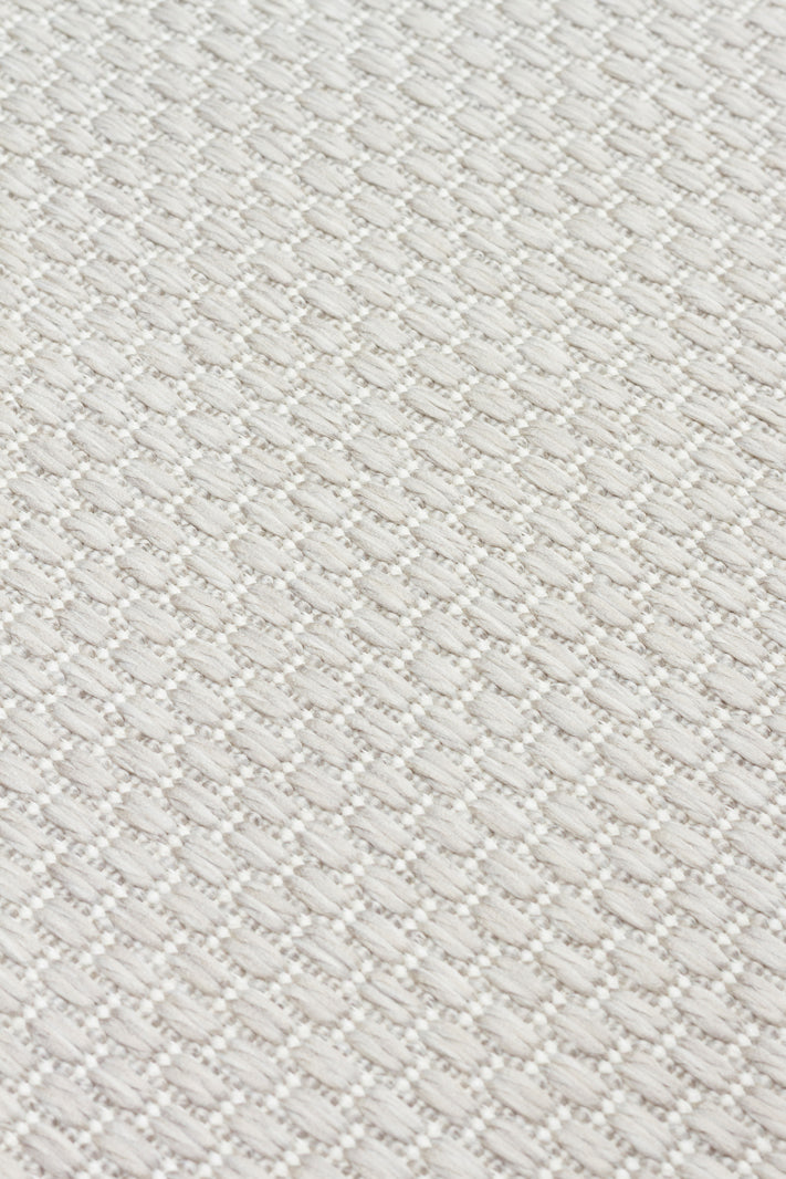 MONO  05 GREY CREAM Hav Toz Vermez Kaymaz Tabanlı İnce Halı