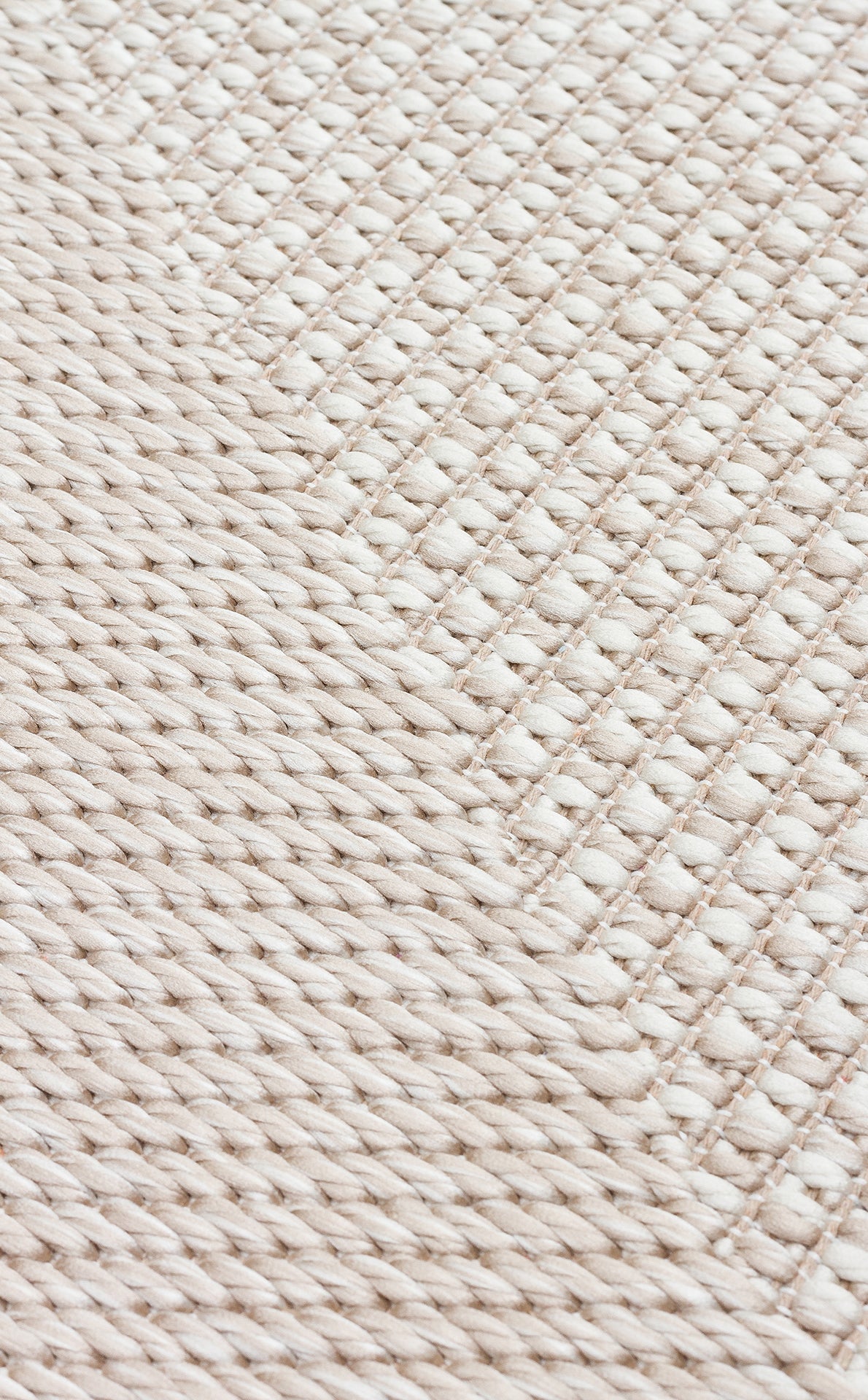 MONO  03 BEIGE Hav Toz Vermez Kaymaz Tabanlı İnce Halı