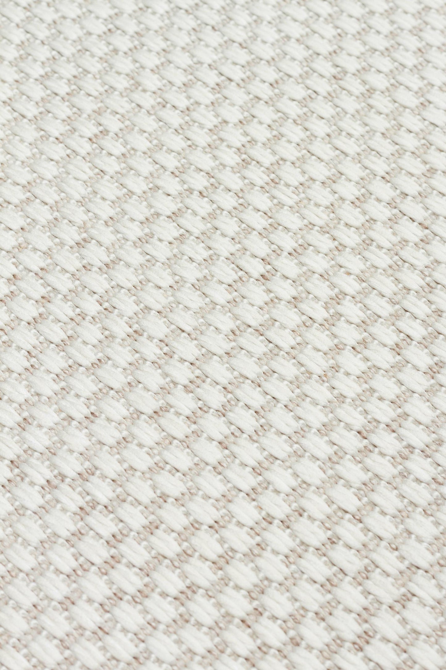 MONO  05 CREAM BEIGE Hav Toz Vermez Kaymaz Tabanlı İnce Halı